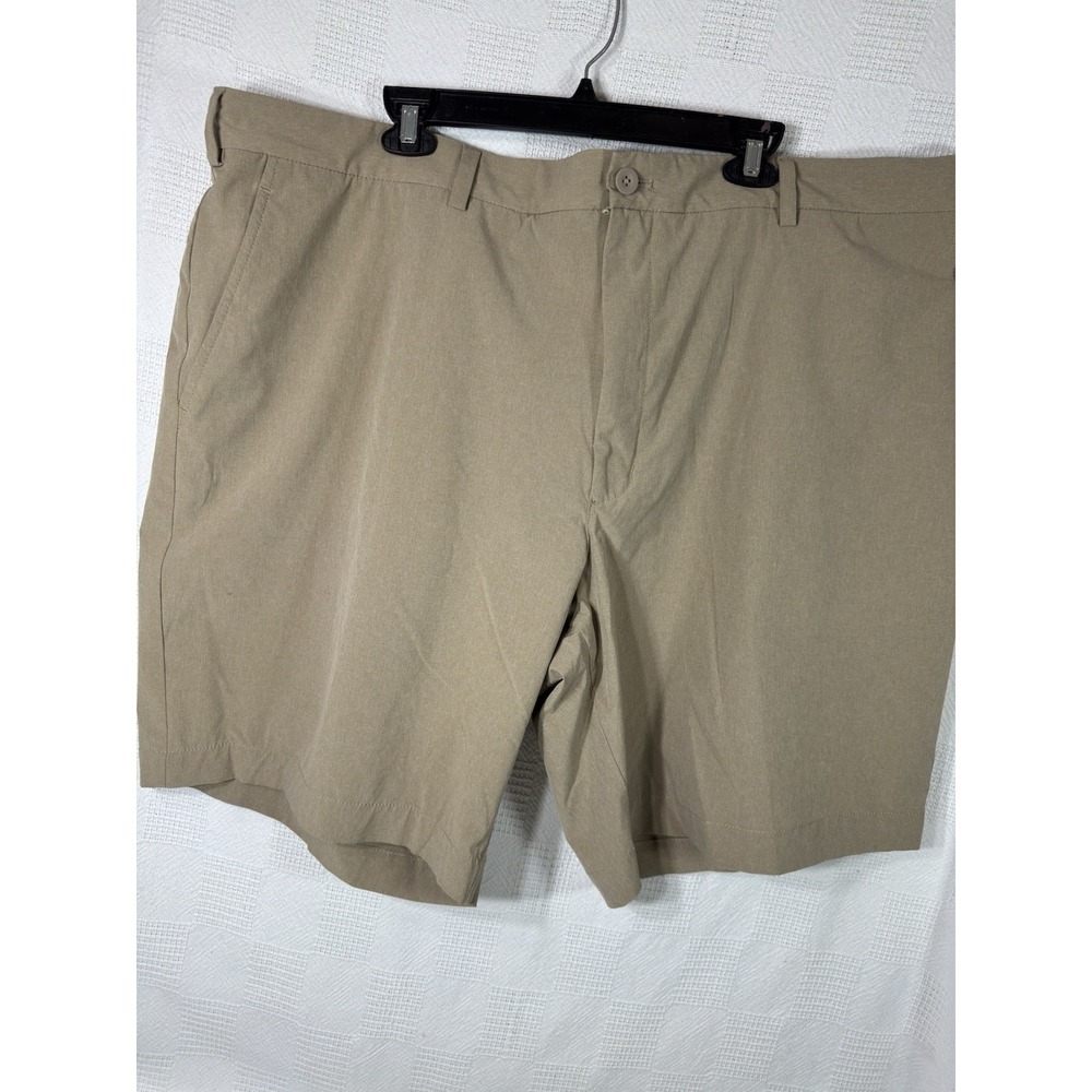 VINEYARD VINES Performance Breaker Shorts Men's Size 48 Khaki